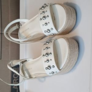 Women's platform sandals
